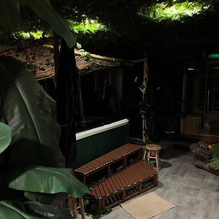 Coqueo & Sauna Paris Disneyland Holiday home *